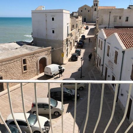 Rocca Sul Mare Hotel Вьесте Экстерьер фото